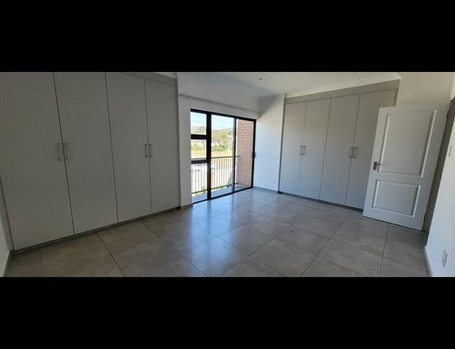 3 BEDROOM TOWNHOUSE FOR SALE IN ALBERANTE